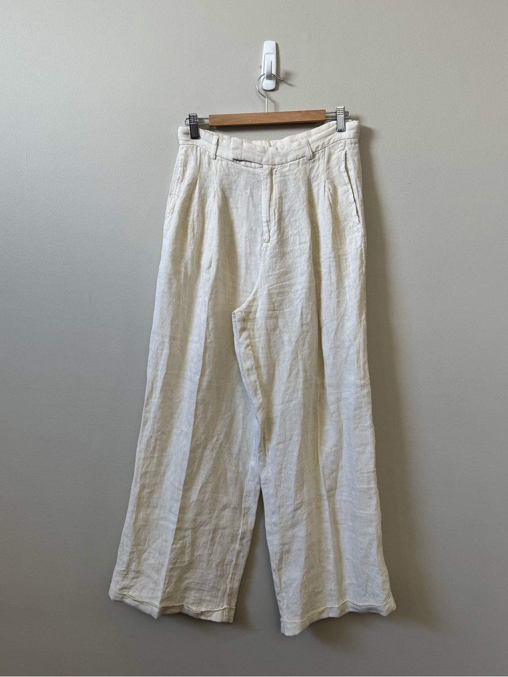 Free people women’s ivory lightweight flowy wide leg trouser pants